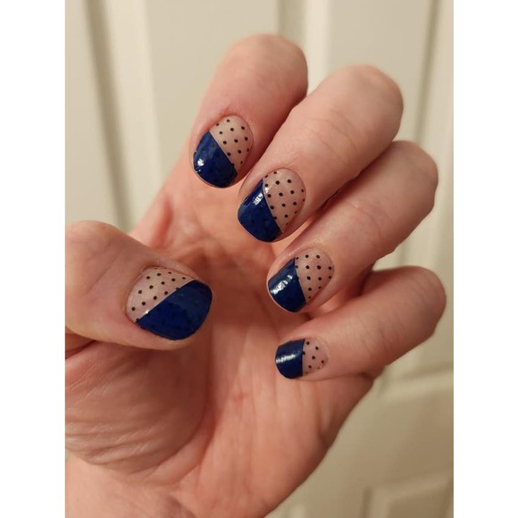 3 for $30 NWT Retired Color Street "The Right Angle" Nail Polish Strips - Picture 13 of 13